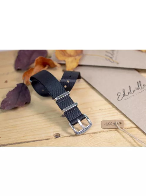 Edelwolle prémium Nato óraszíj, fekete, 18 mm