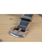 Edelwolle prémium Nato óraszíj, szürke/bézs, 22 mm